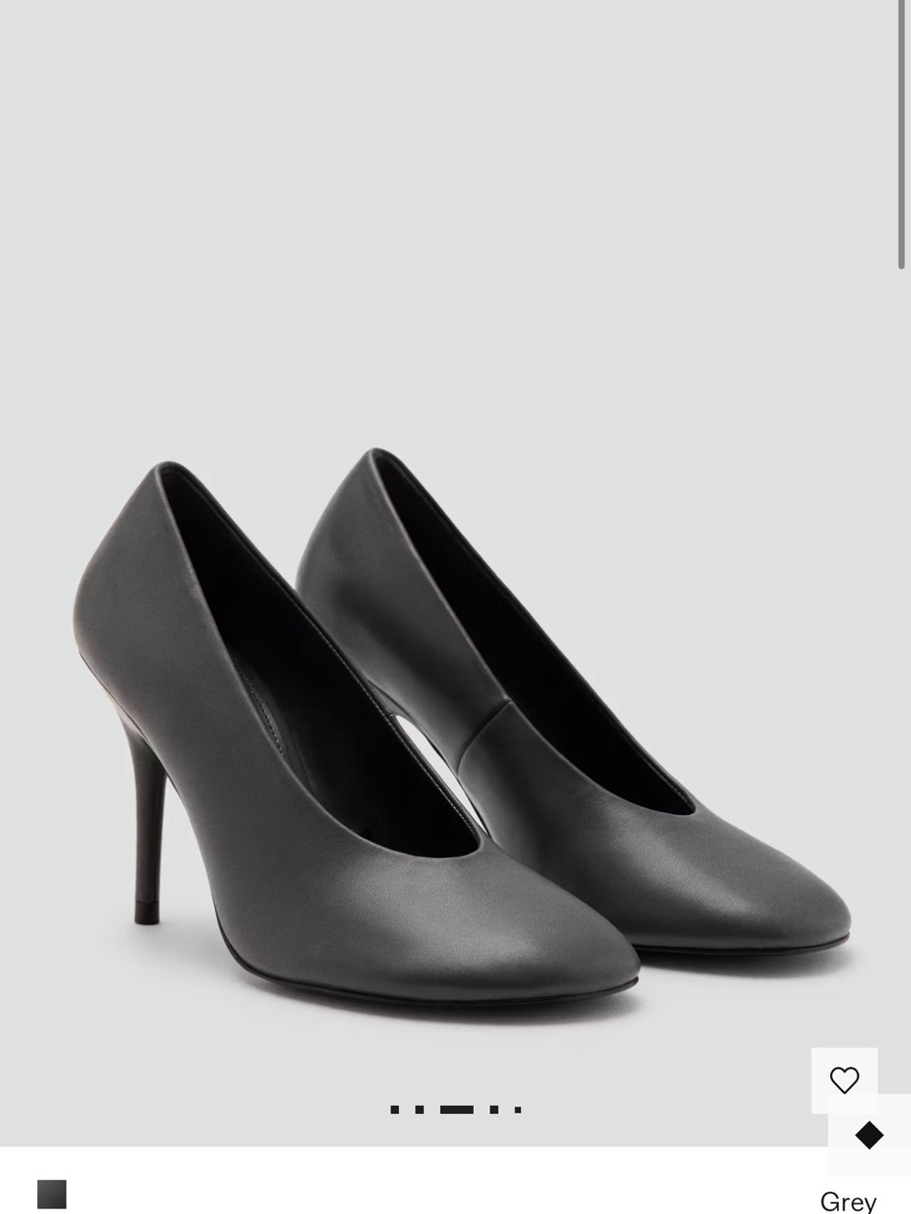 Round-toe leather high-heeled shoes